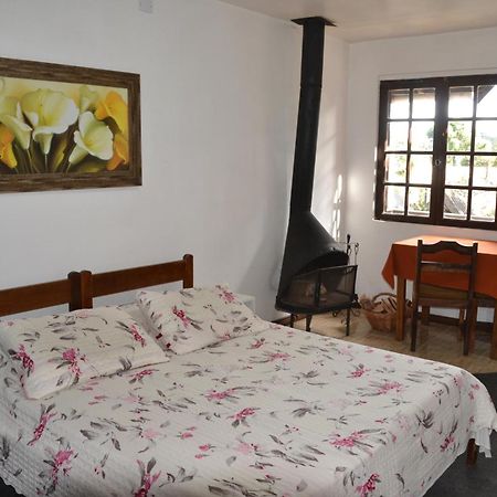 Hotel Pousada Dos Pinheiros Canela Kültér fotó