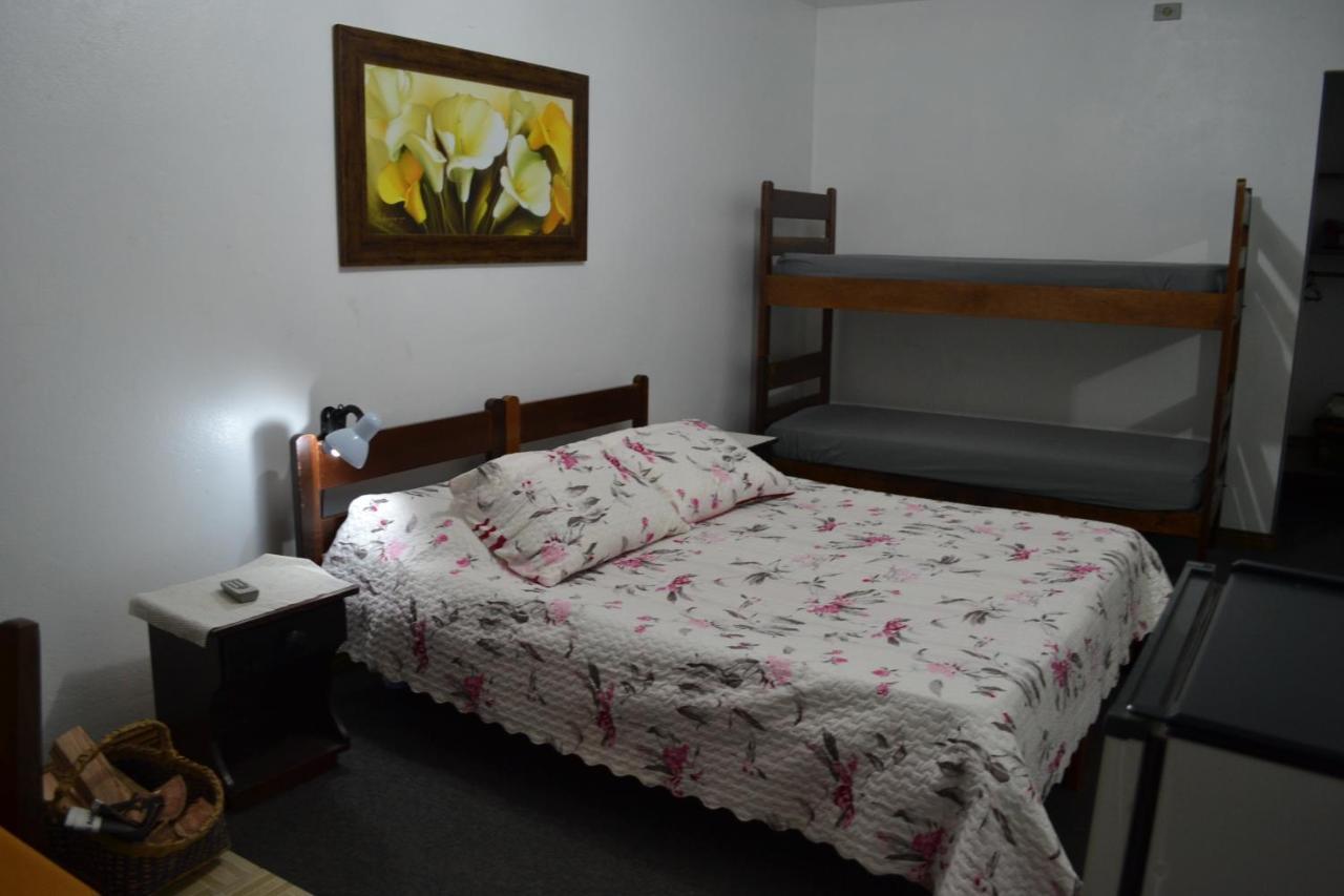 Hotel Pousada Dos Pinheiros Canela Kültér fotó
