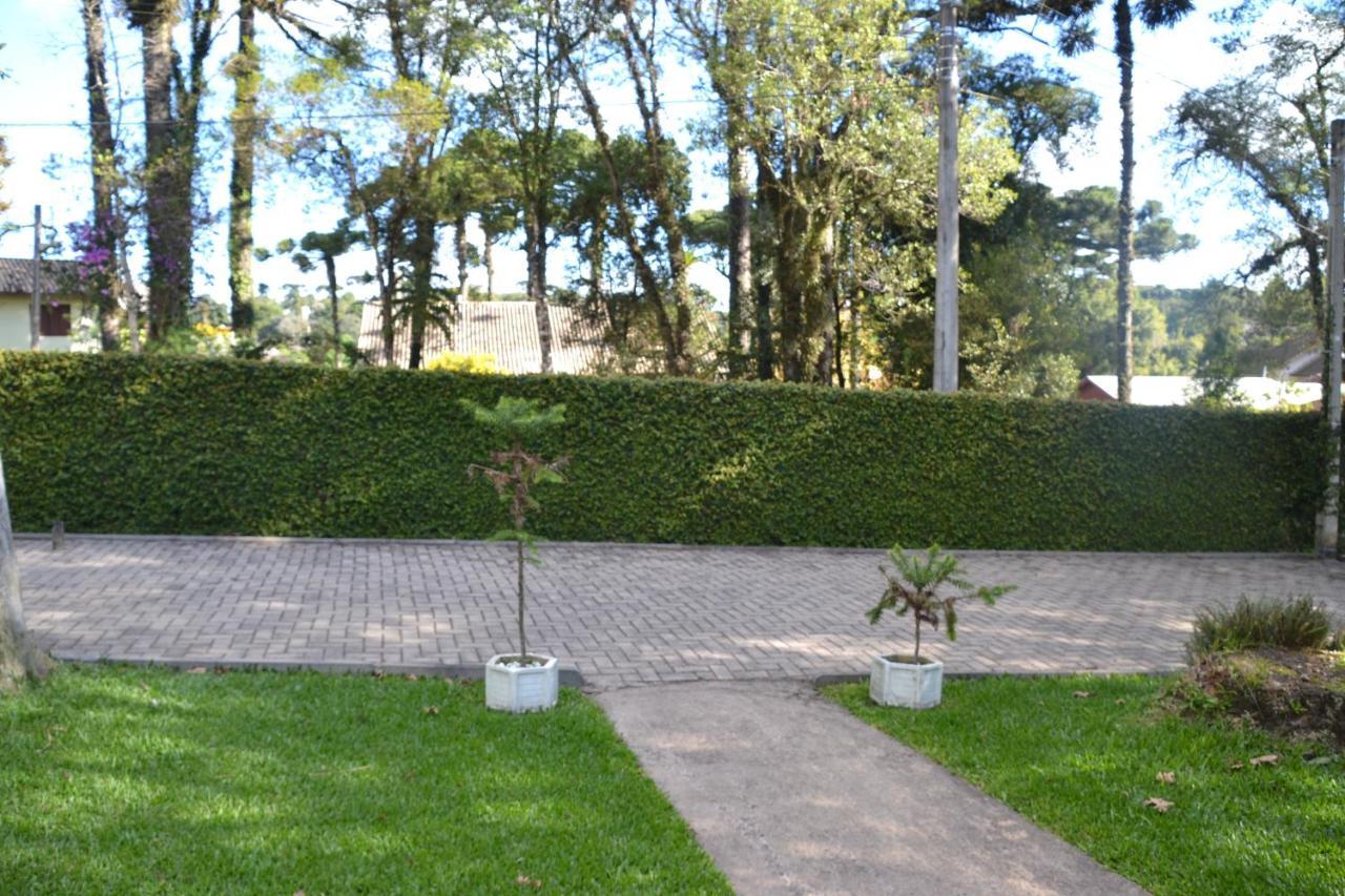 Hotel Pousada Dos Pinheiros Canela Kültér fotó